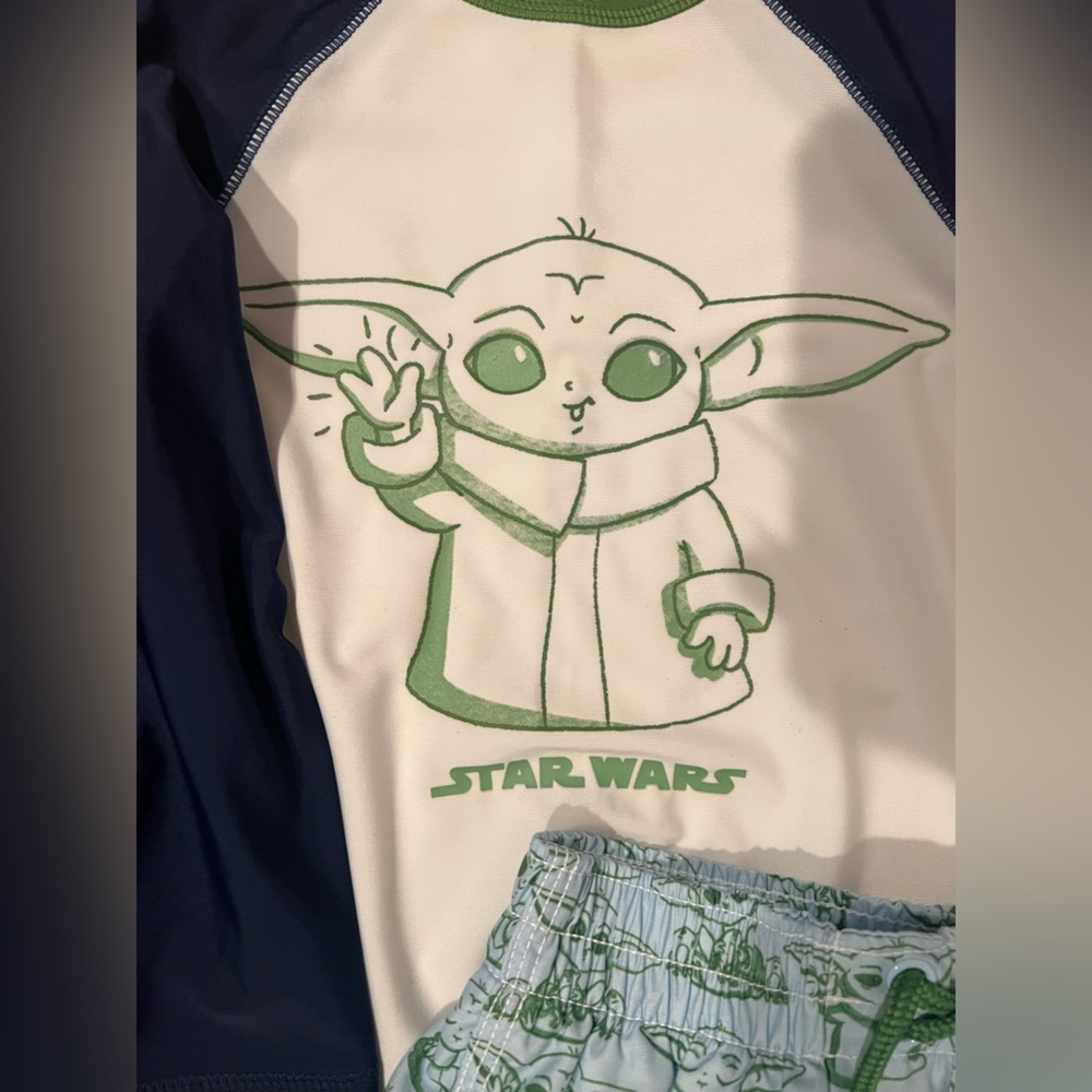 GAP Star Wars Green and White Swim Set like new - Picture 2 of 7